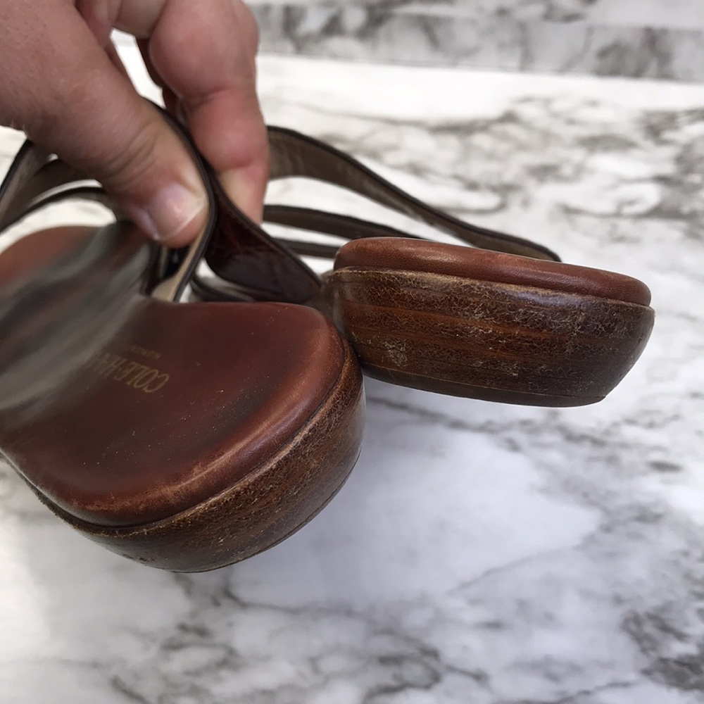 COLE HAAN BROWN LEATHER MOC CROC STRAPPY FLAT Sandals Slides WOMEN SZ 6.5B ITALY - Picture 16 of 16